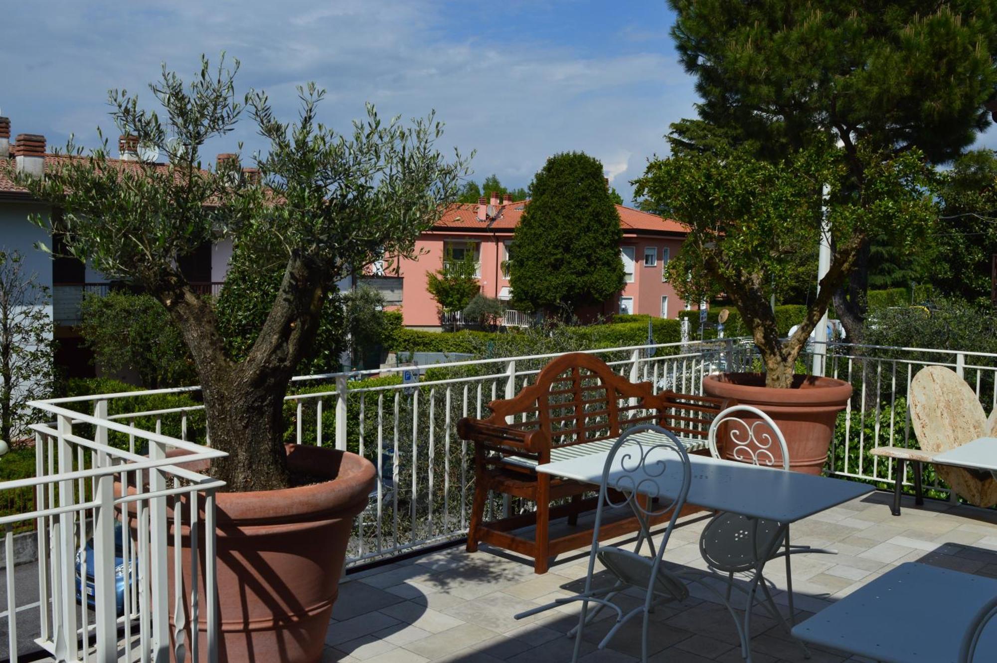 B&B La Fiaba Sirmione Exterior photo